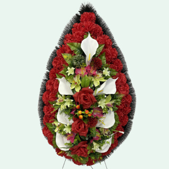 Венок из искусственных цветов